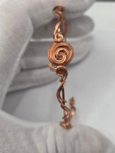 Load image into Gallery viewer, Copper bracelet
