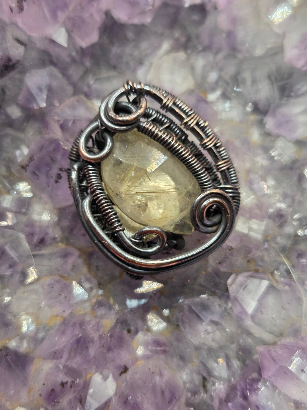 Rutilated Quartz pin