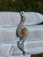 Load image into Gallery viewer, Sunstone bracelet
