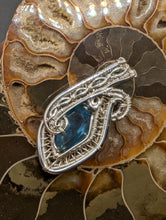 Load image into Gallery viewer, Fluorite
