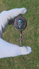 Load and play video in Gallery viewer, Labradorite skull
