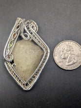 Load image into Gallery viewer, L. Desert Glass

