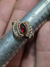 Load image into Gallery viewer, Garnet ring sz.6
