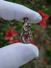 Load image into Gallery viewer, Pink glass gem
