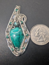 Load image into Gallery viewer, Malachite &amp; Labradorite
