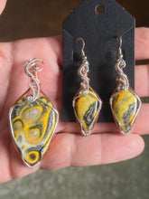 Load image into Gallery viewer, Bumblebee Jasper (set)
