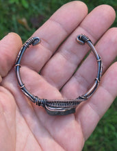 Load image into Gallery viewer, Labradorite skull bracelet
