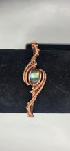 Load image into Gallery viewer, Labradorite bracelet
