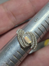 Load image into Gallery viewer, Opal ring sz.6
