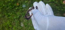 Load image into Gallery viewer, Kyanite bracelet
