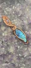 Load image into Gallery viewer, Labradorite
