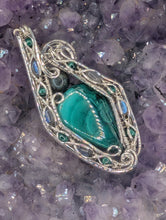 Load image into Gallery viewer, Malachite &amp; Labradorite
