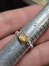Load image into Gallery viewer, Opal ring sz.6
