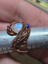 Load image into Gallery viewer, Moonstone ring sz.8
