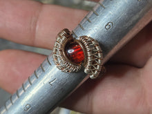 Load image into Gallery viewer, Garnet ring sz.8
