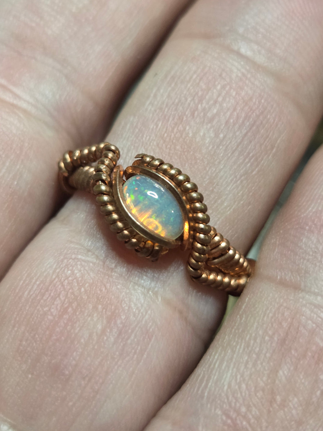 Opal ring sz.7