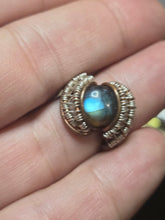 Load image into Gallery viewer, Labradorite ring sz.7
