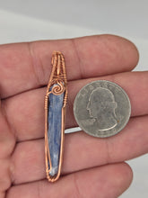Load image into Gallery viewer, Kyanite
