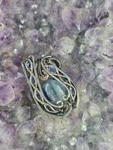 Load image into Gallery viewer, Kyanite
