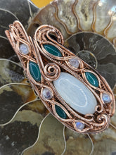 Load image into Gallery viewer, Moonstone and Green Onxy
