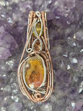 Load image into Gallery viewer, Geode × Zircon
