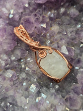 Load image into Gallery viewer, Moonstone
