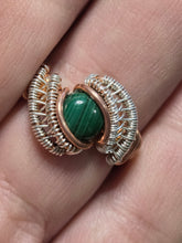 Load image into Gallery viewer, Malachite sz.10
