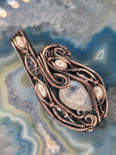 Load image into Gallery viewer, Moonstone
